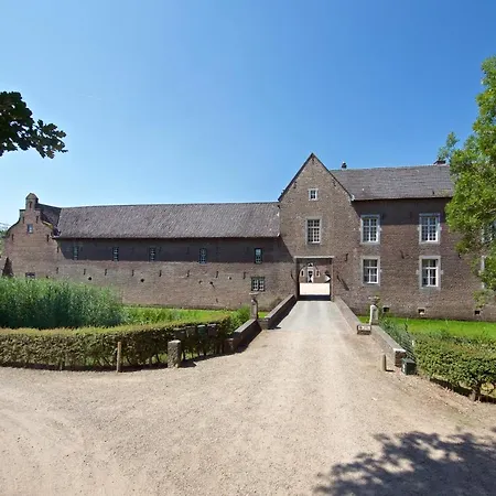 Terborgh Budget بيت شباب